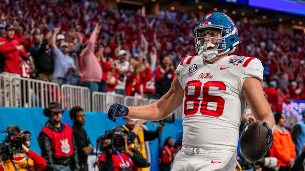 Ole Miss TE Caden Prieskorn